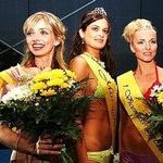 Miss Agro 2009 za dveřmi, nejkrásnější holky v Suchdole. Super mačkanice 10 000 človíčků !